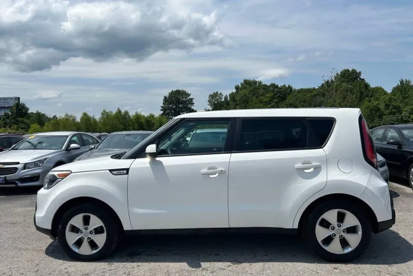 2016 Kia Soul Plus photo 1