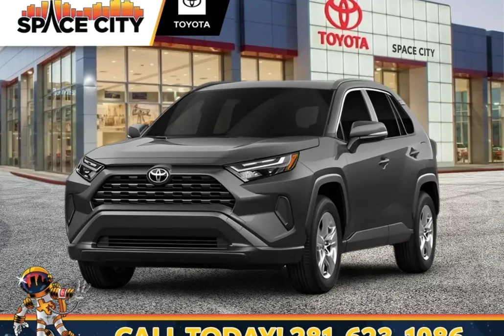 2025 Toyota RAV4 XLE photo 1