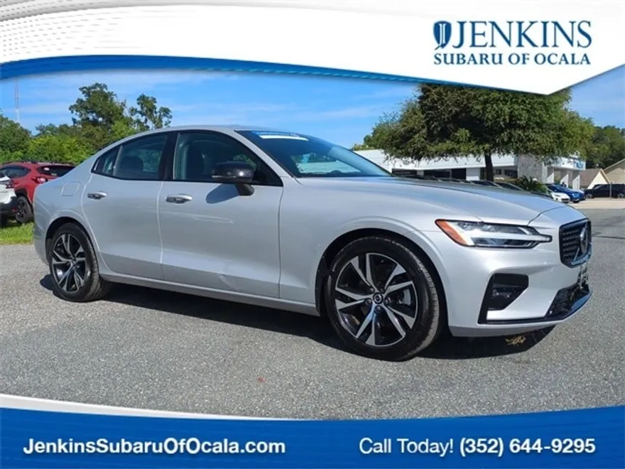 2024 Volvo S60 B5 Core photo 1