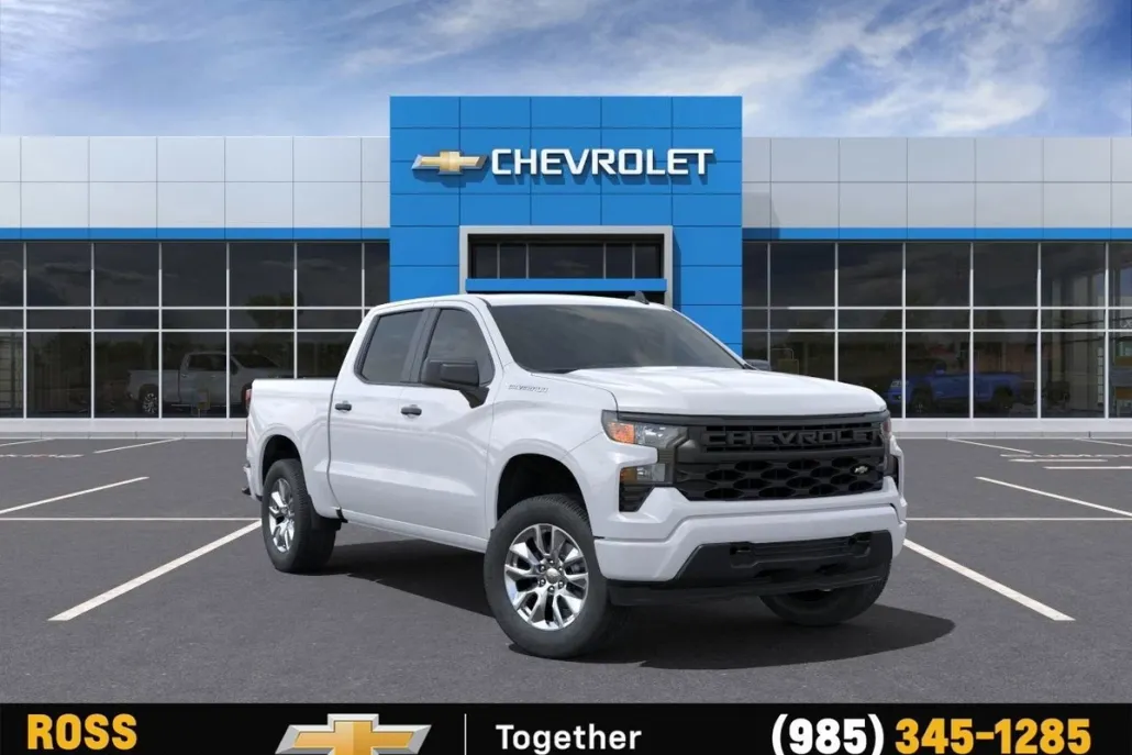 2025 Chevrolet Silverado 1500 Custom photo 1