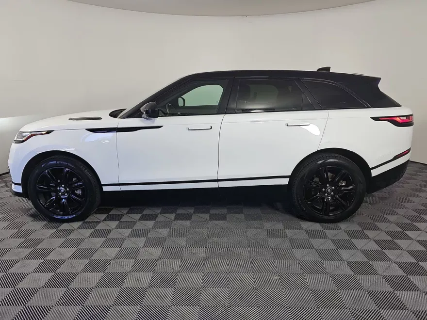 2022 Land Rover Range Rover Velar R-Dynamic S photo 1
