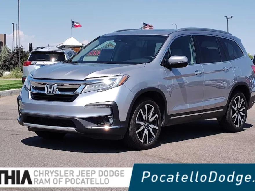 2019 Honda Pilot Touring photo 1