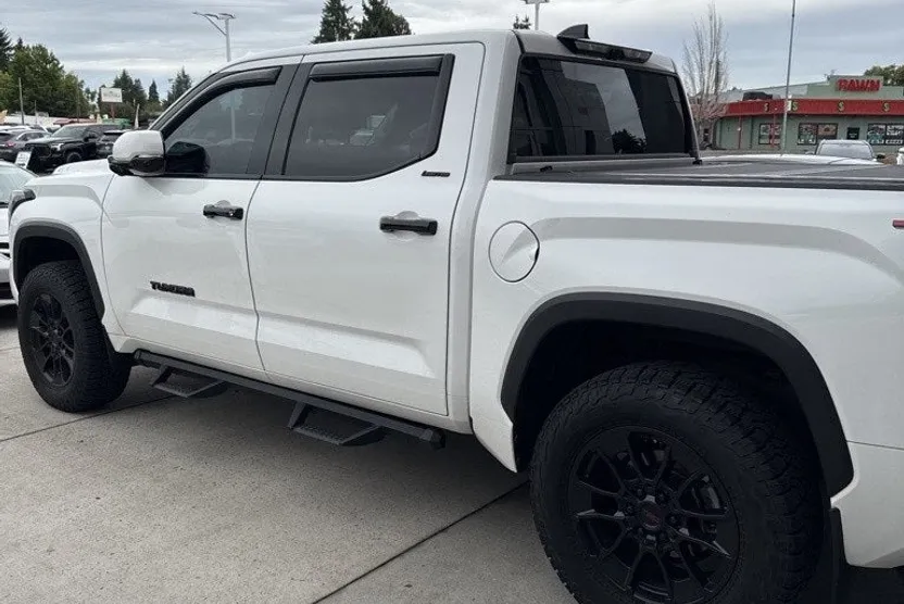 2022 Toyota Tundra Limited photo 1