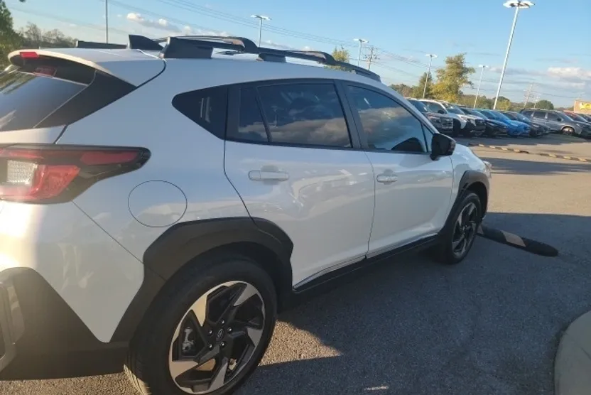 2024 Subaru Crosstrek Limited photo 1