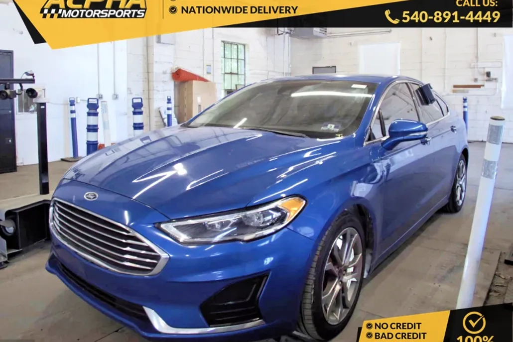 2019 Ford Fusion SEL photo 1