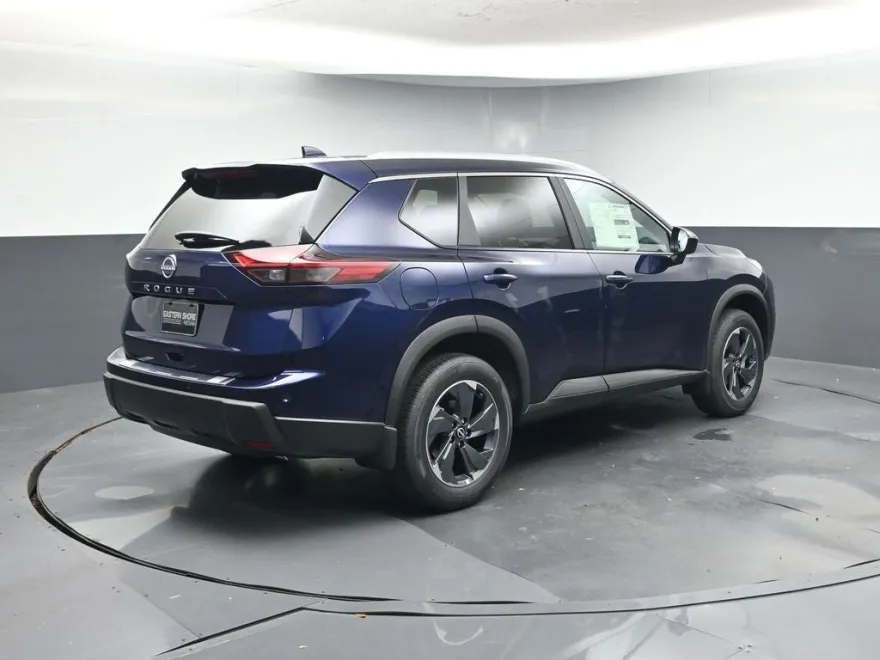 2026 Nissan Rogue SV photo 1