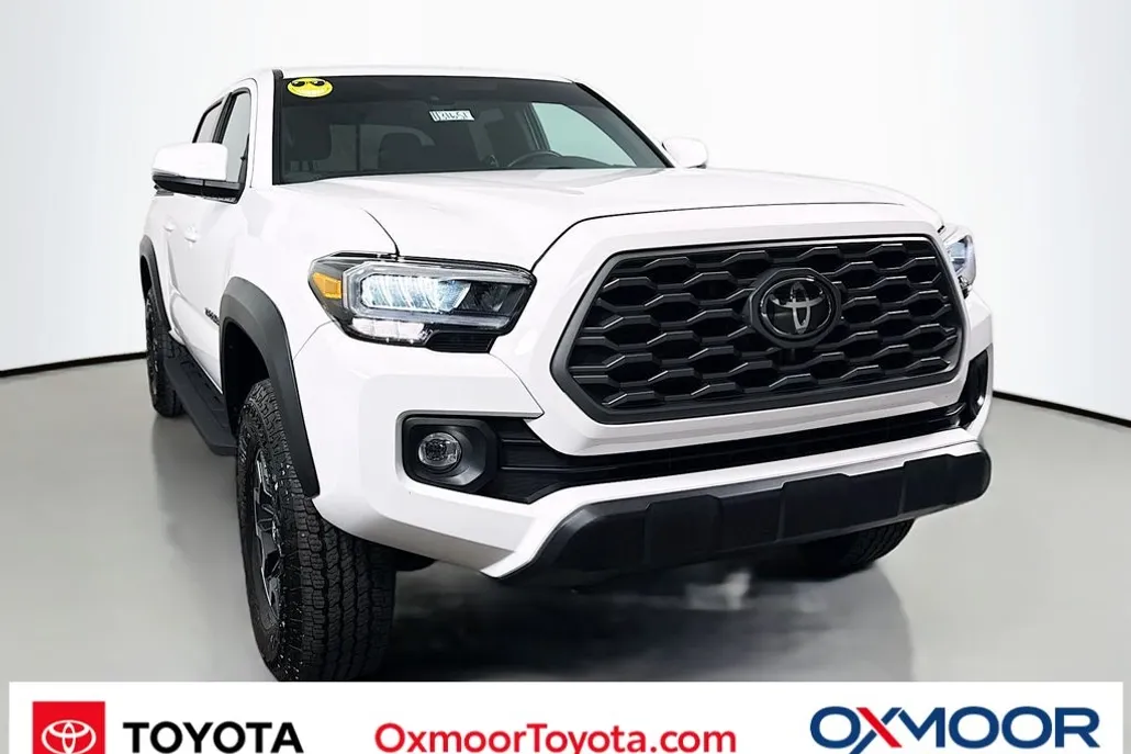 2023 Toyota Tacoma TRD Off-Road 4x4 photo 1