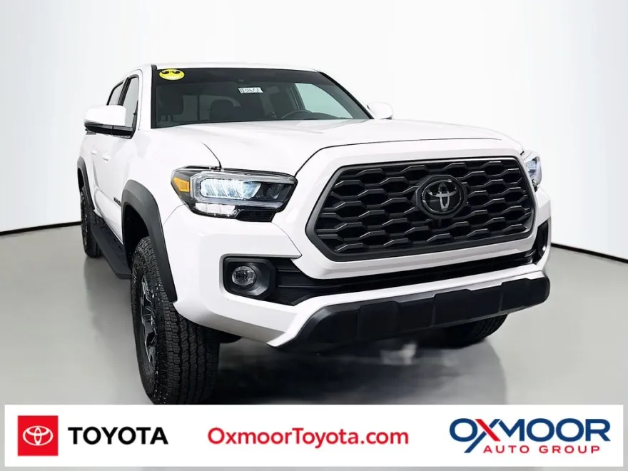 2023 Toyota Tacoma TRD Off-Road 4x4 photo 1