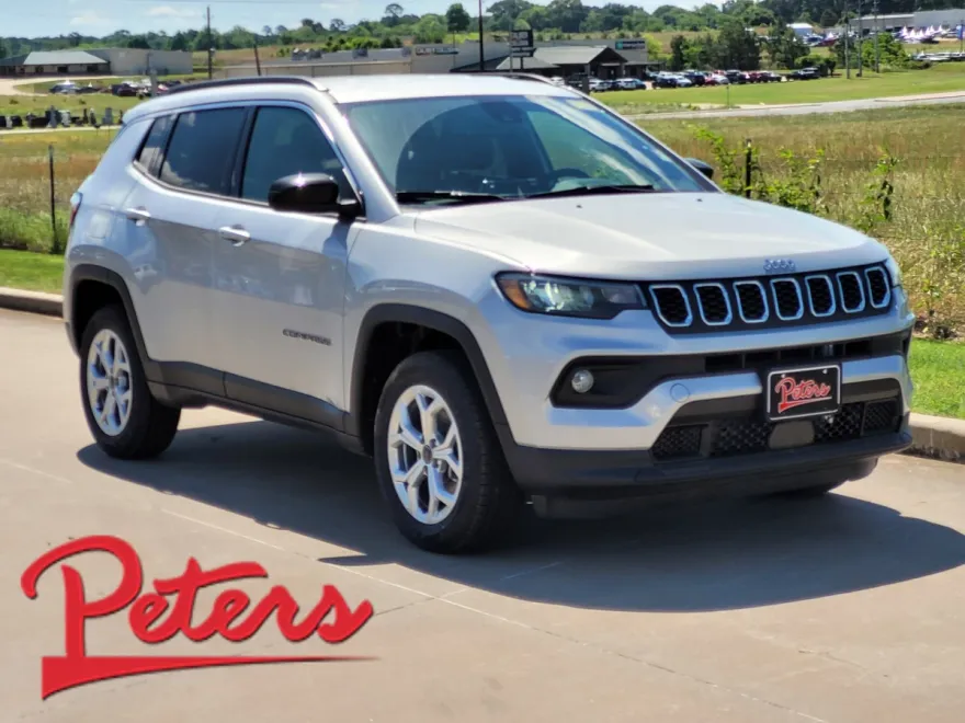 2025 Jeep Compass Latitude photo 1