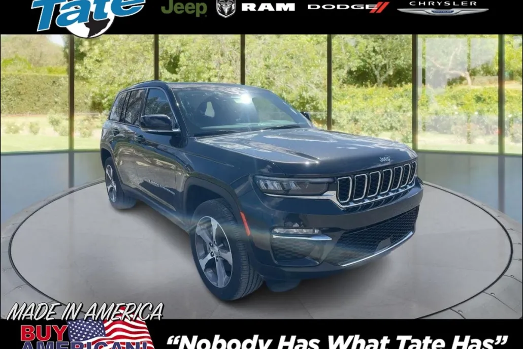 2023 Jeep Cherokee 4xe Sport photo 1