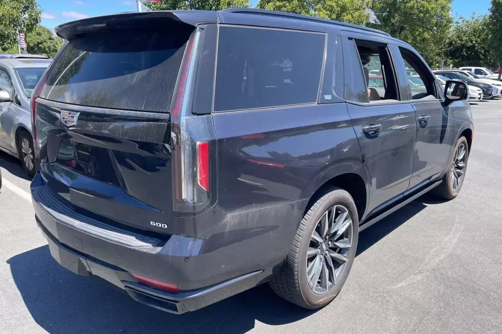 2024 Cadillac Escalade Base photo 1
