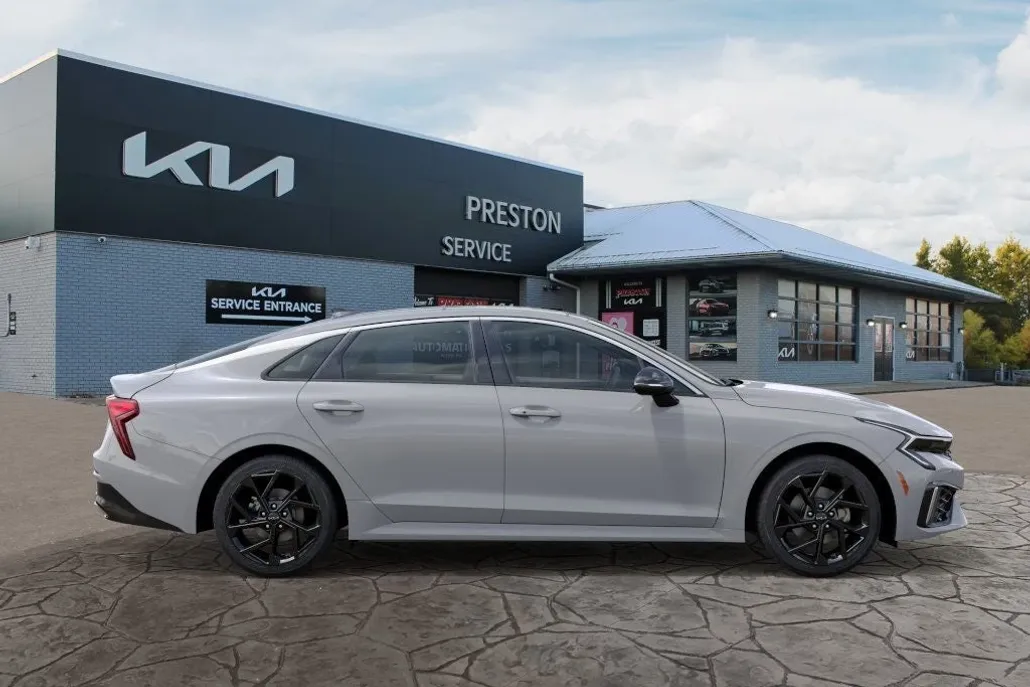 2026 Kia K5 GT-Line photo 1