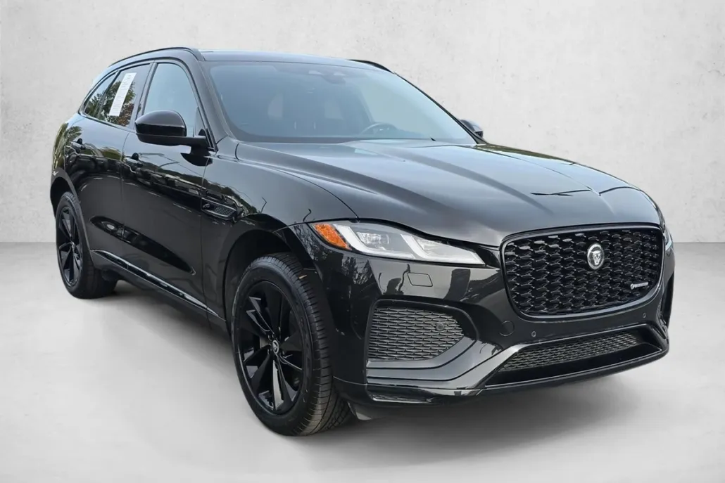 2025 Jaguar F-PACE P250 R-Dynamic S photo 1