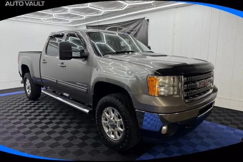 2012 Gmc Sierra 2500 HD SLT photo 1