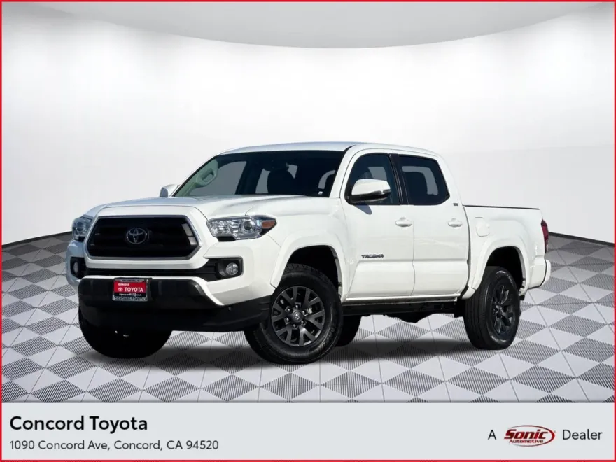 2023 Toyota Tacoma SR5 V6 photo 1