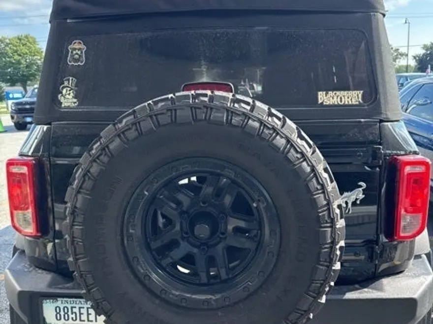 2022 Ford Bronco Base Big Bend Black Diamond Outer Banks photo 1