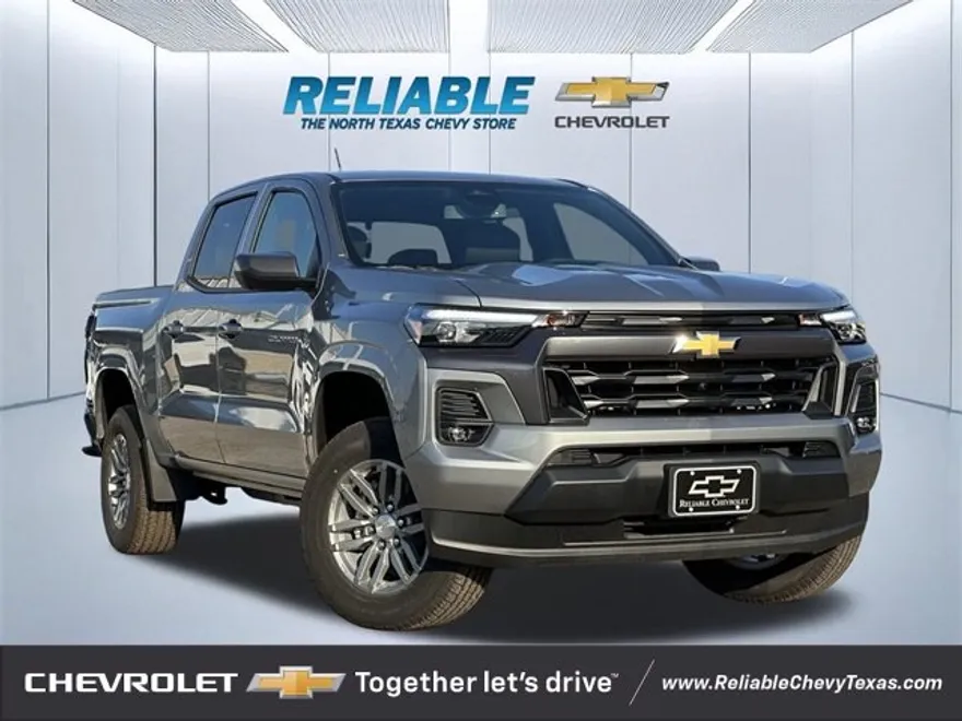 2026 Chevrolet Colorado LT photo 1