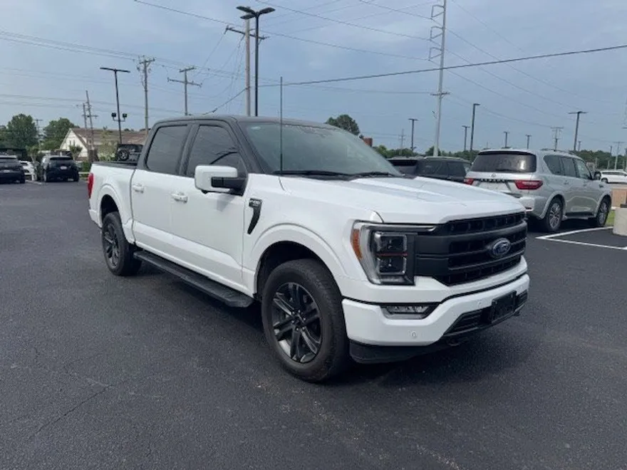 2023 Ford F-150 Lariat photo 1