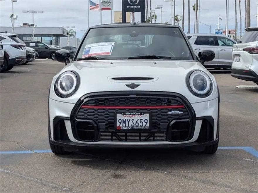 2024 Mini Cooper Convertible Signature photo 1