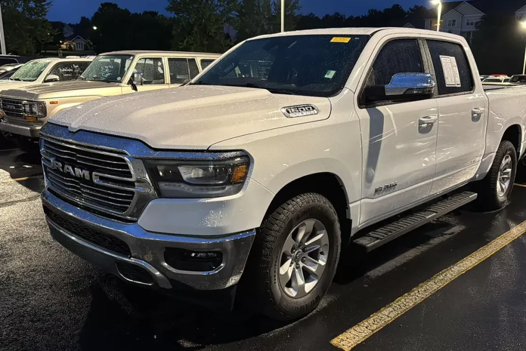 2023 Ram 1500 Laramie photo 1