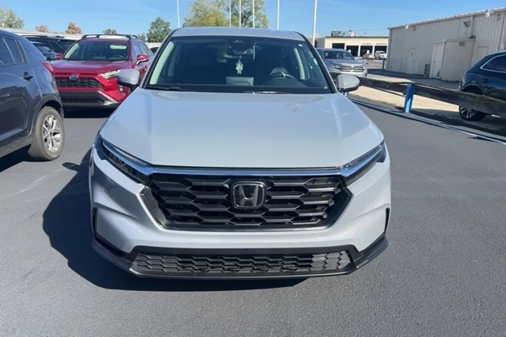 2025 Honda CR-V LX photo 1