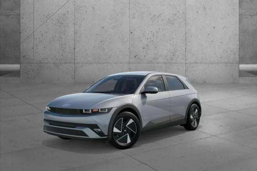 2025 Hyundai Ioniq 5 SE photo 1