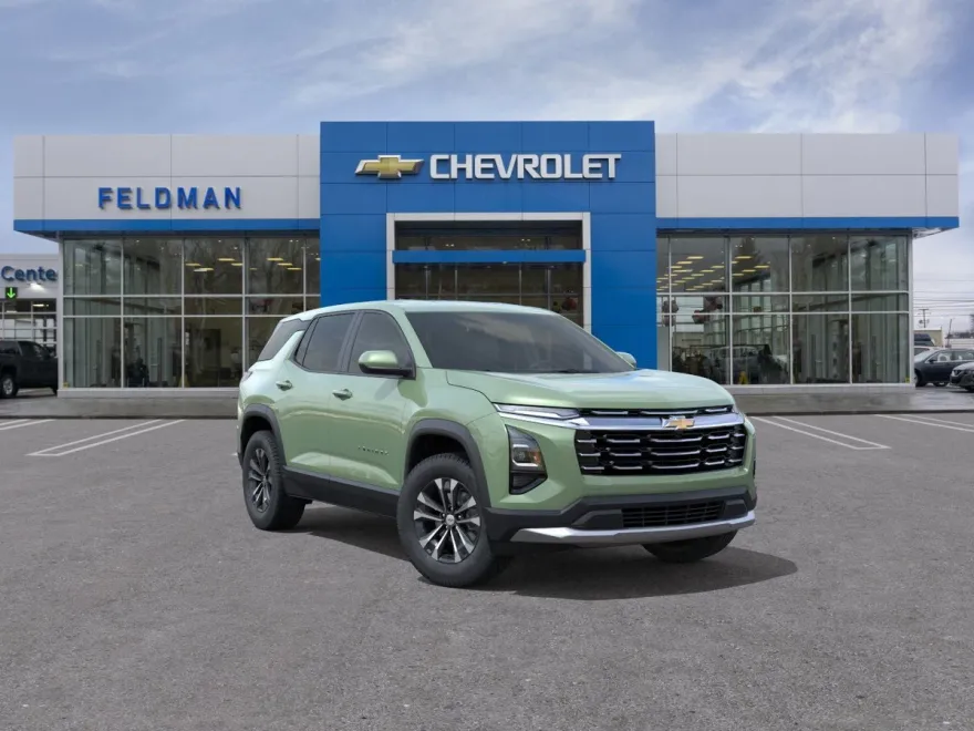 2026 Chevrolet Equinox LT photo 1