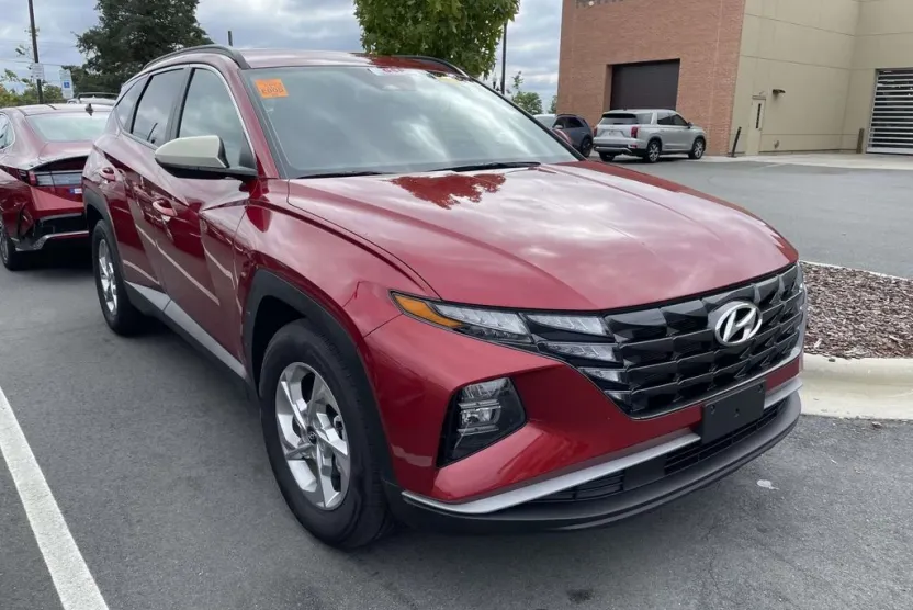 2024 Hyundai Tucson SEL photo 1