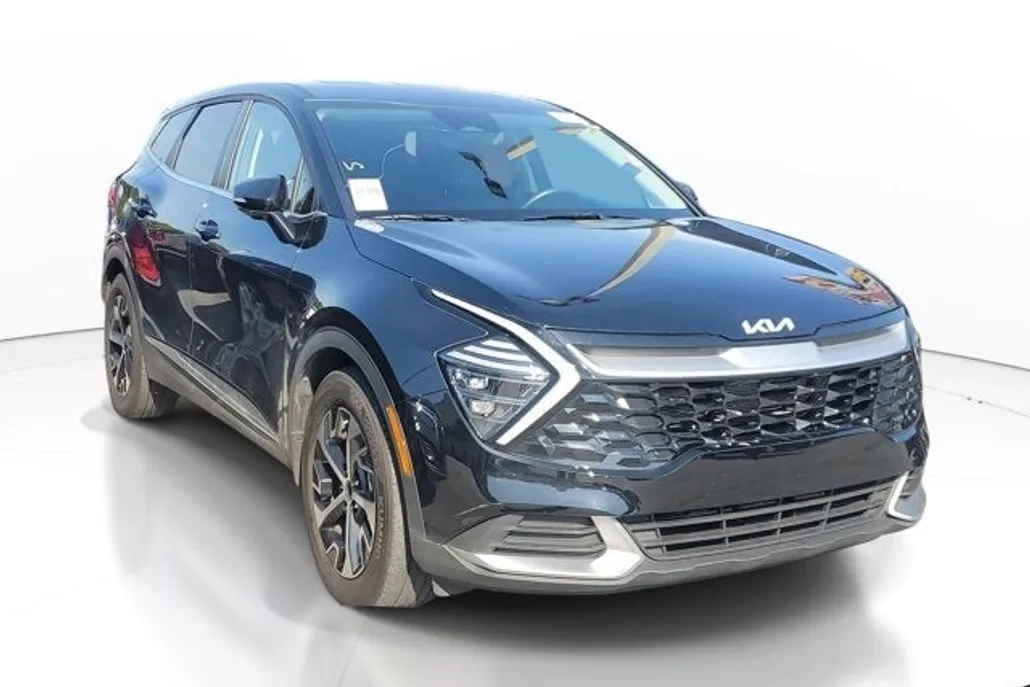 2024 Kia Sportage EX photo 1