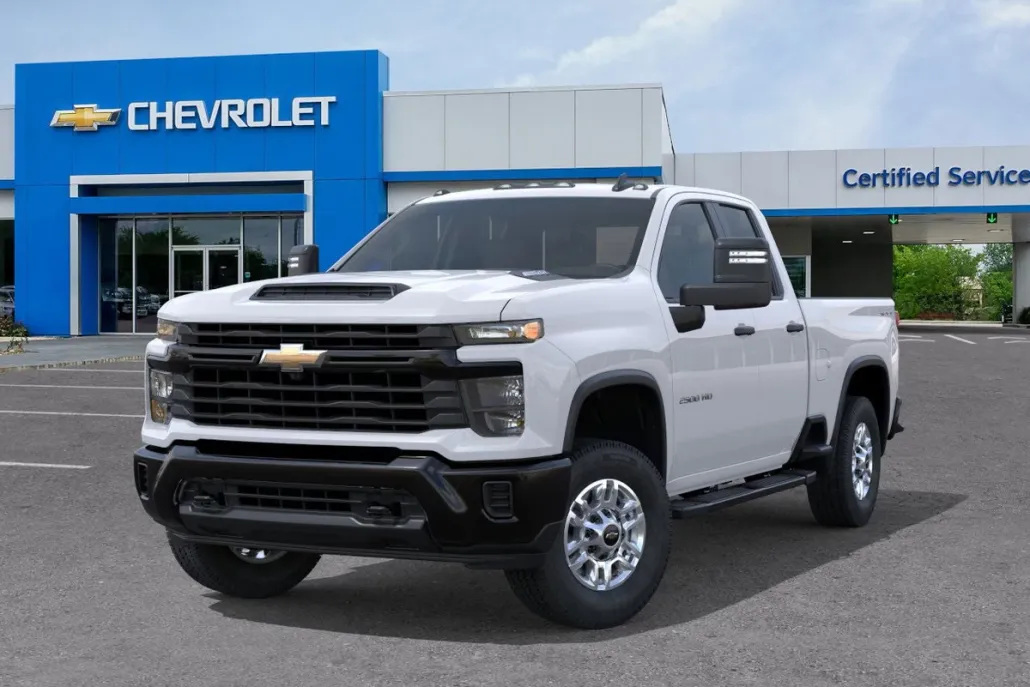 2025 Chevrolet Silverado 2500HD LT photo 1