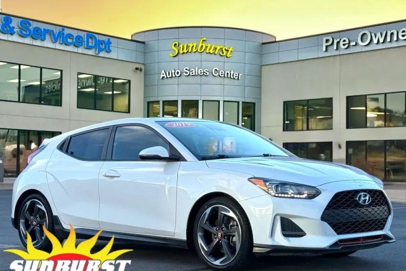 2019 Hyundai Veloster R-Spec Turbo Ultimate photo 1