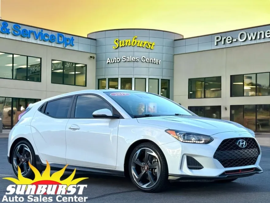 2019 Hyundai Veloster R-Spec Turbo Ultimate photo 1