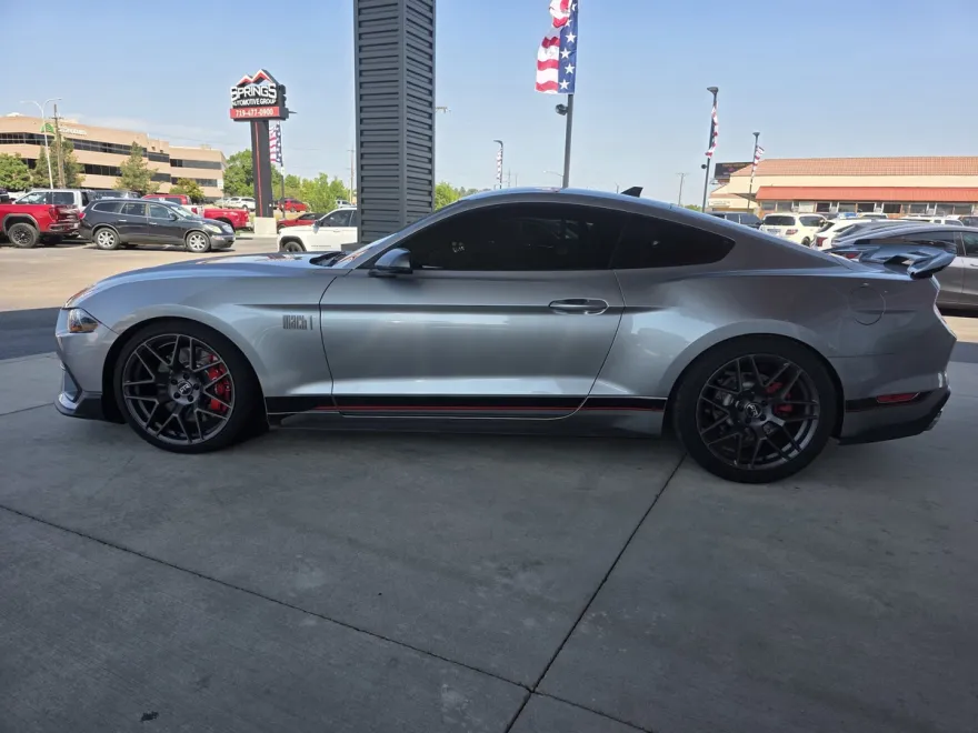 2021 Ford Mustang Mach 1 photo 3