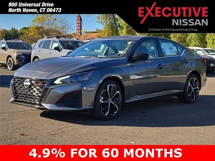 2025 Nissan Altima SR photo 1