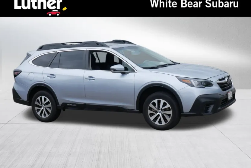 2022 Subaru Outback Premium photo 1
