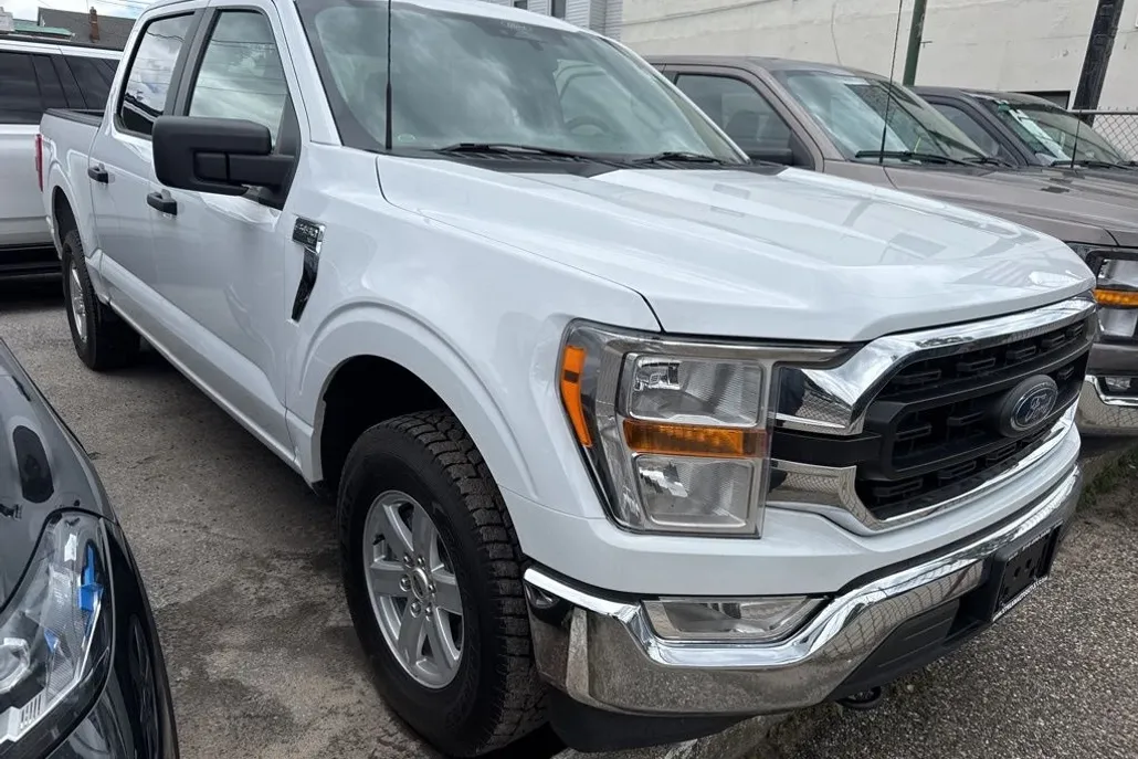 2022 Ford F-150 XLT photo 1