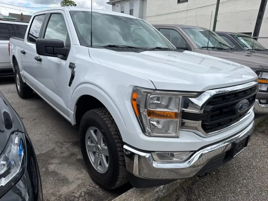 2022 Ford F-150 XLT photo 1