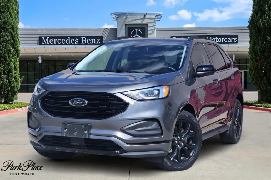 2022 Ford Edge SE photo 1