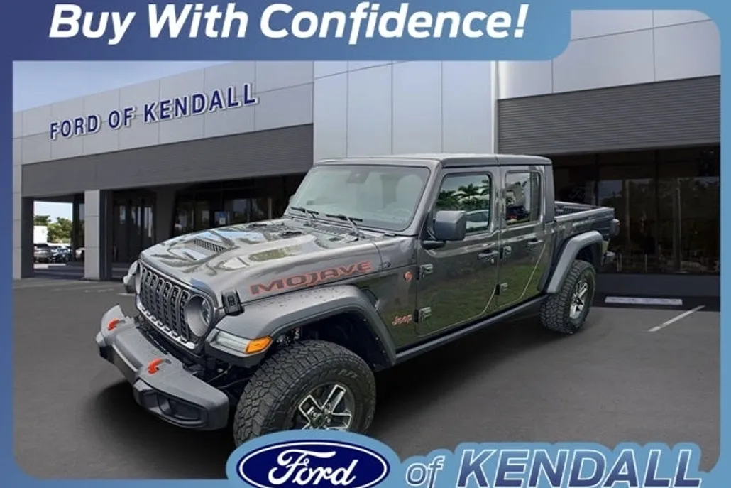 2024 Jeep Gladiator Mojave photo 1