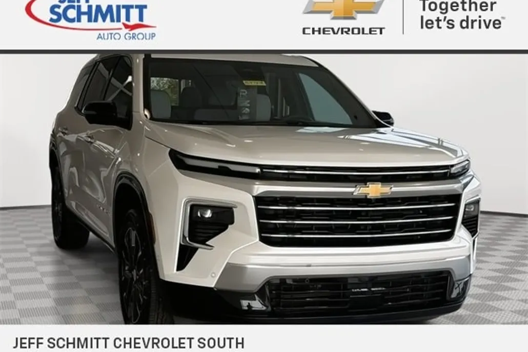 2024 Chevrolet Traverse Premier photo 1