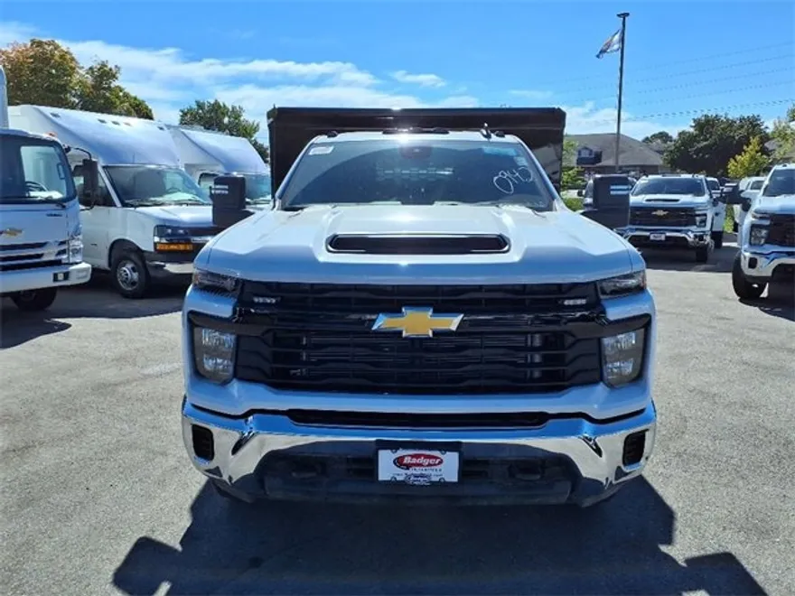 2025 Chevrolet Silverado 3500HD Work Truck photo 1