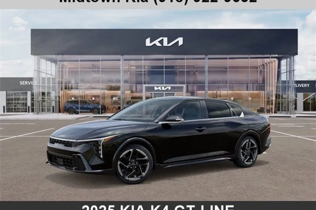 2025 Kia K4 GT-Line photo 1