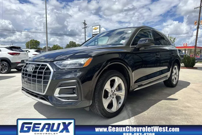 2021 Audi Q5 Premium Plus photo 1
