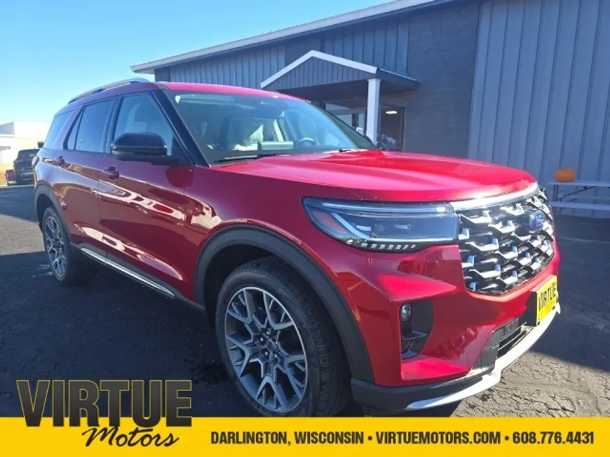 2025 Ford Explorer Platinum photo 1