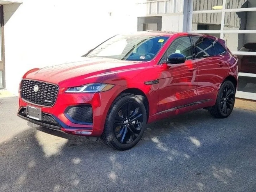 2024 Jaguar F-PACE P250 R-Dynamic S photo 1