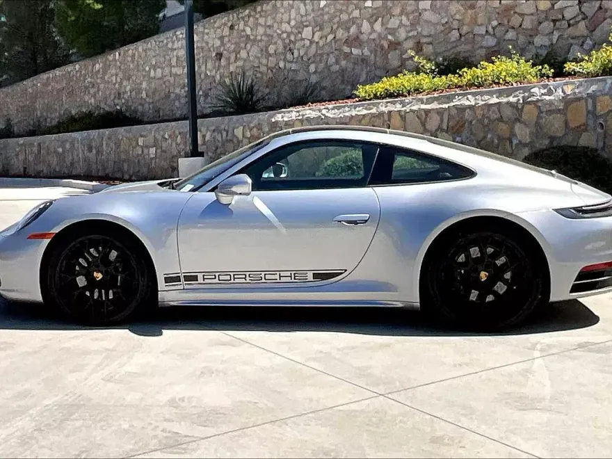 2023 Porsche 911 S photo 1