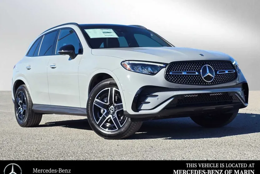 2026 Mercedes Benz GLC 300 4MATIC photo 1