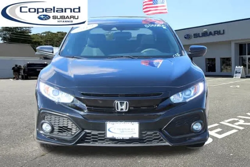 2019 Honda Civic Hatchback EX photo 1