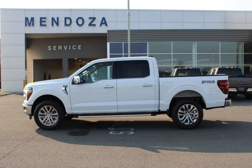 2025 Ford F-150 Lariat photo 1