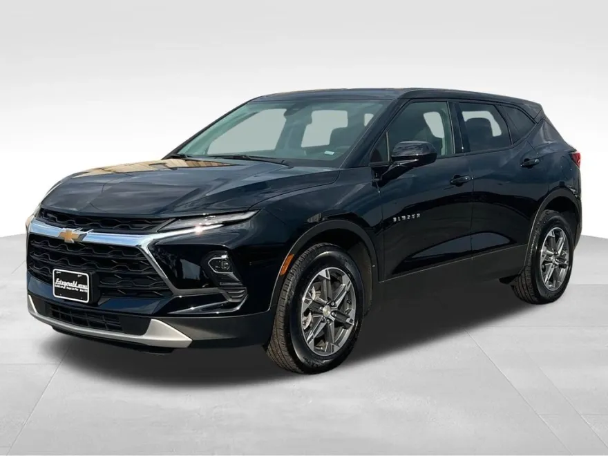 2025 Chevrolet Blazer 2LT photo 1
